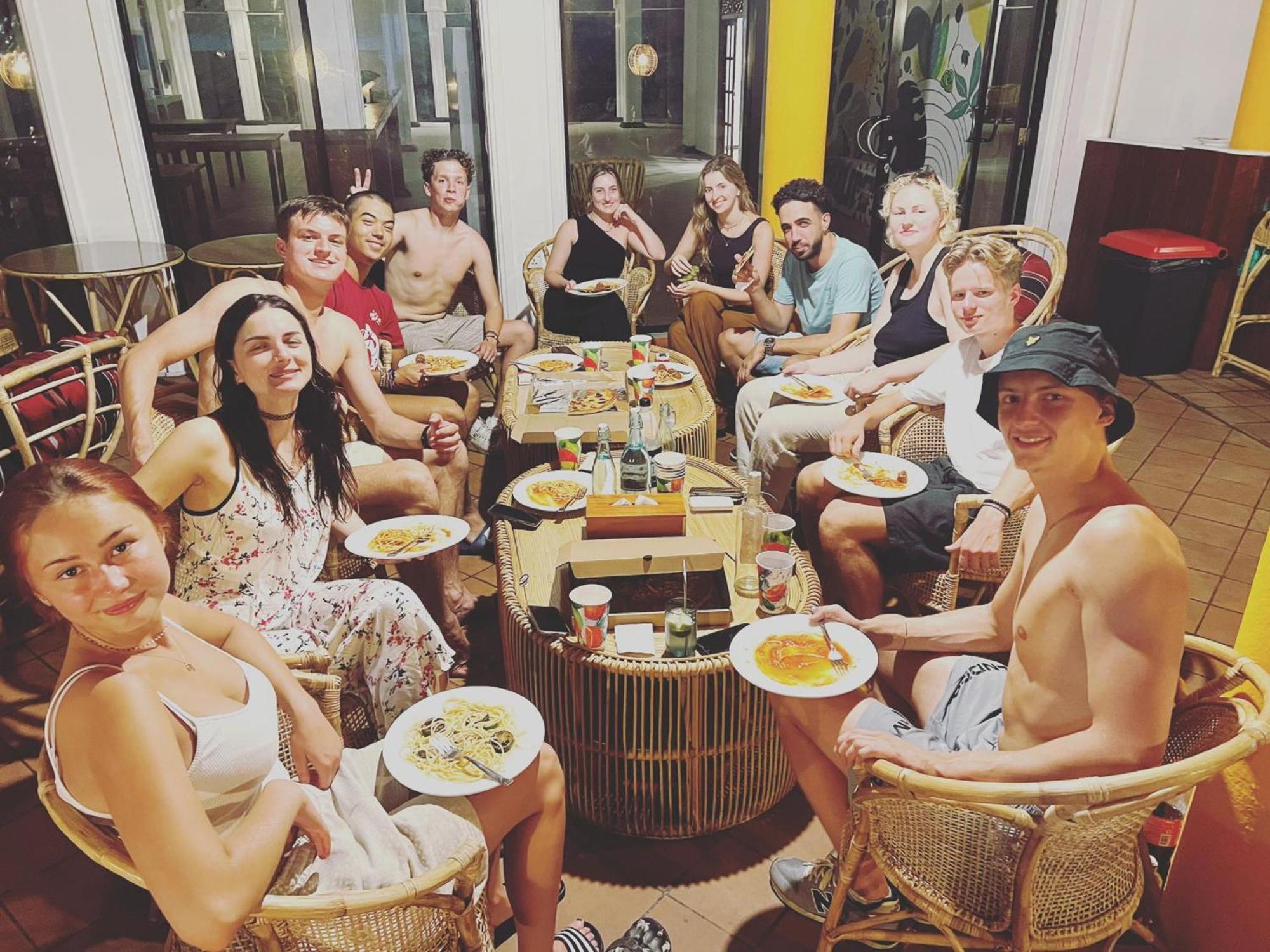 Hummus Hostel Hikkaduwa Eksteriør bilde